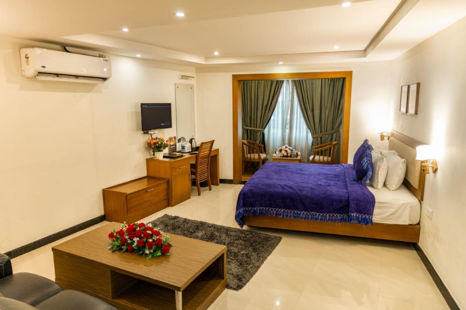 فندق وسبا هيل بالاس Kochi المظهر الخارجي الصورة