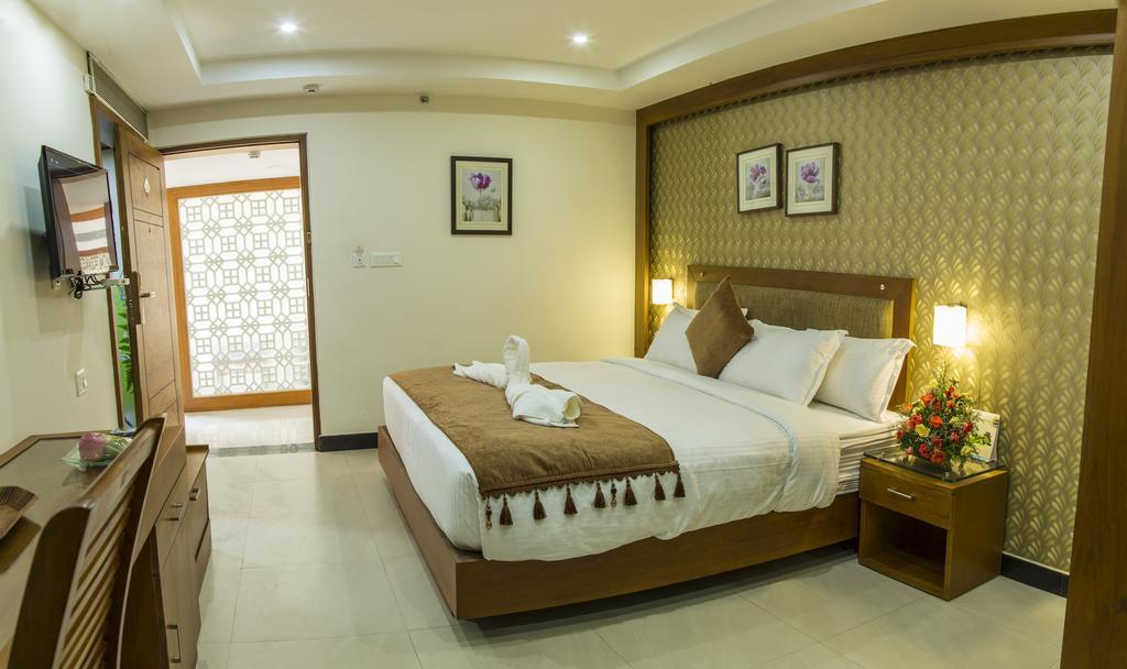فندق وسبا هيل بالاس Kochi المظهر الخارجي الصورة